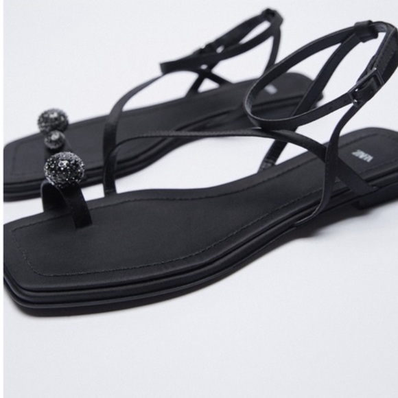 Zara Sparkly Low Heeled Toe Loop Sandals